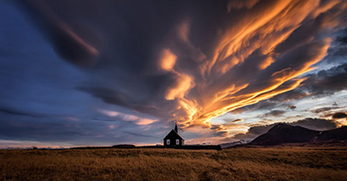Sus Bogaerts / Belgium “Heavenly spectacle”